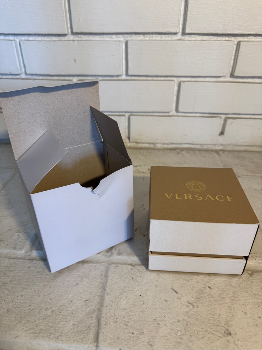 Authentic Versace Watch Box Set with Extra Links, Booklet & Tags